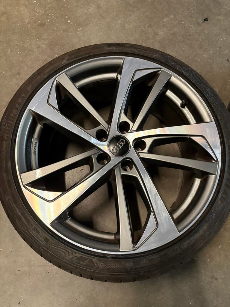 19 inch 5x112 GMP Kantana Velgen met Goodyear banden, Banden en Velgen, Personenwagen, Zomerbanden, Ophalen