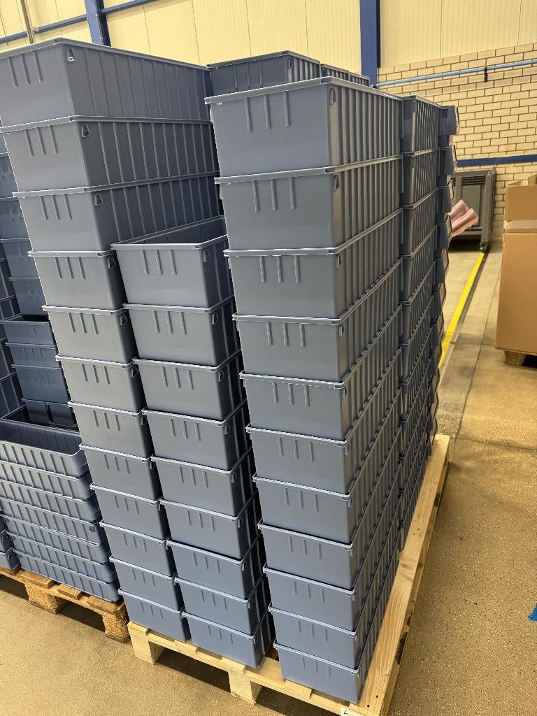 Kunststof bakken, Ophalen, Minder dan 50 cm, Zo goed als nieuw, Minder dan 40 cm