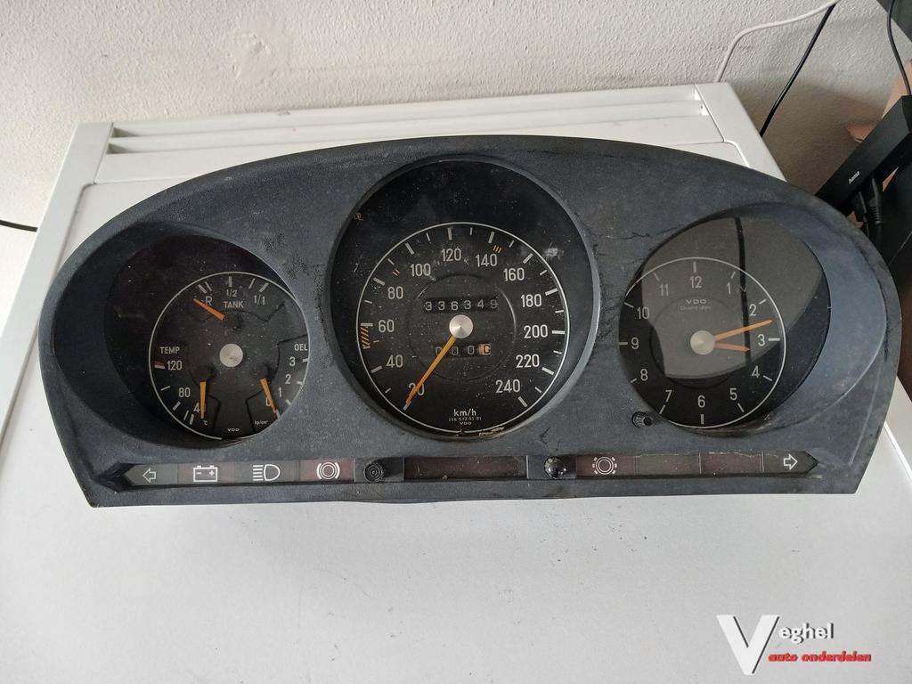 MB W116 sedan Km tellerklok 1165420101 '77, Gebruikt, -, -, Ophalen of Verzenden