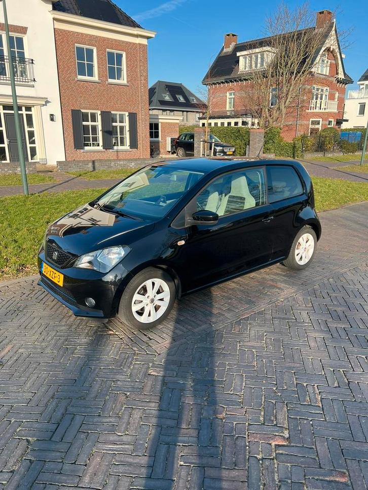 Seat Mii 1.0 44KW Style Chic 2012 Zwart, Auto's, Seat, Particulier, Mii, ABS, Airbags, Airconditioning, Bluetooth, Bochtverlichting