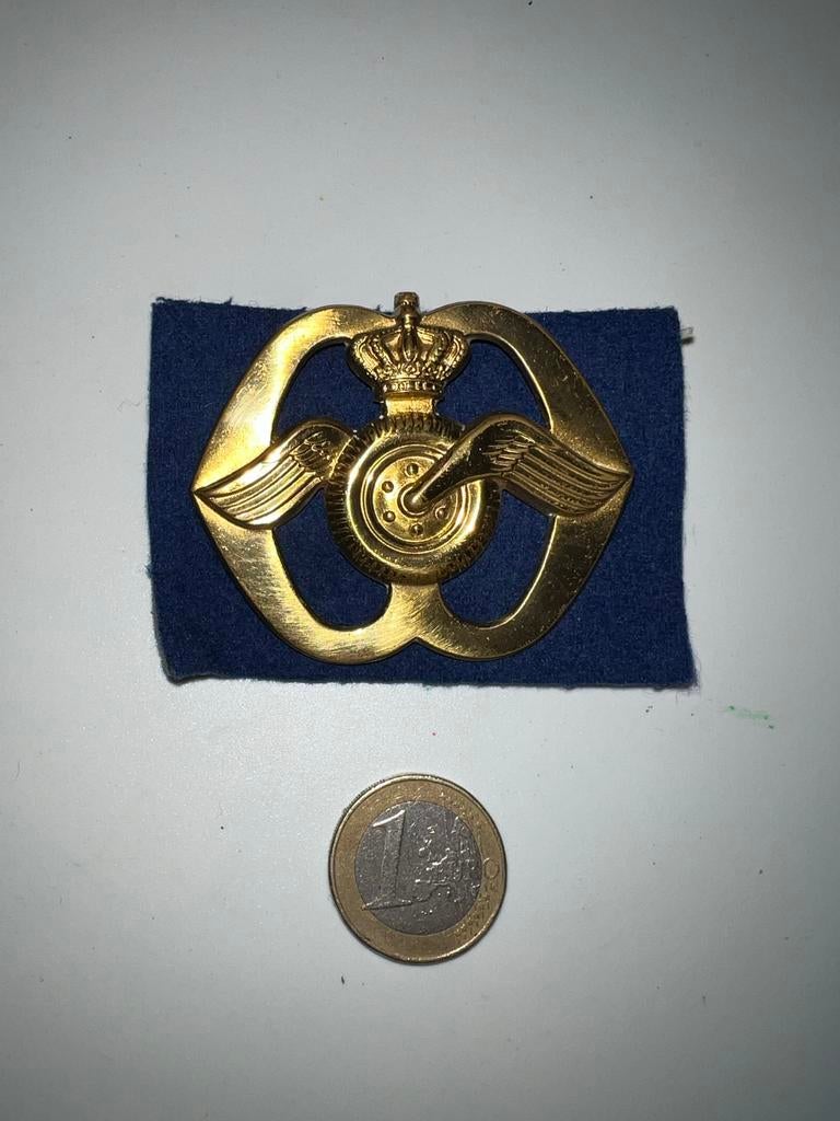 Nederlands Leger Transport Corps Baret Badge, Verzamelen, Ophalen of Verzenden, Landmacht, Nederland, Embleem of Badge