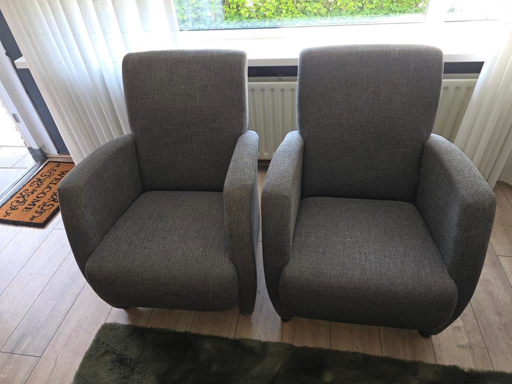 Twee mooie grijze stoffen stoelen - Zo goed als nieuw, Ophalen, Twee, Zo goed als nieuw, Stof