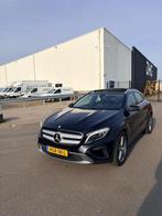Mercedes-Benz GLA-klasse 200 Prestige PANORAMA- AUTOMAAT, Lichtsensor, Gebruikt, Euro 6, 715 kg