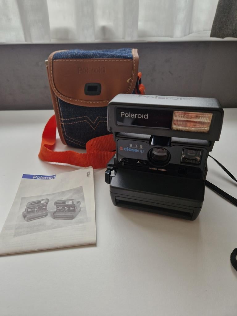 Polaroid 636 close-up camera met orriginele draagtas, Audio, Tv en Foto, Videocamera's Analoog, Ophalen of Verzenden, 8mm