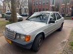 Mercedes 190 bj 1984 met APK tm 23-05-2028, 1160 kg, Stof, Zwart, 4 cilinders