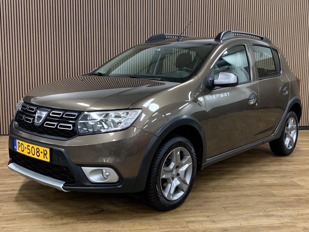 Dacia Sandero 0.9 TCe SL Stepway|Navigatie|133000KM|Airco|, Auto's, Dacia, Voorwielaandrijving, 898 cc, Stof, Bruin