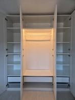 Ruime IKEA PAX kledingkast 236x200x60cm, 200 cm of meer, Ophalen of Verzenden, Zo goed als nieuw, 200 cm of meer