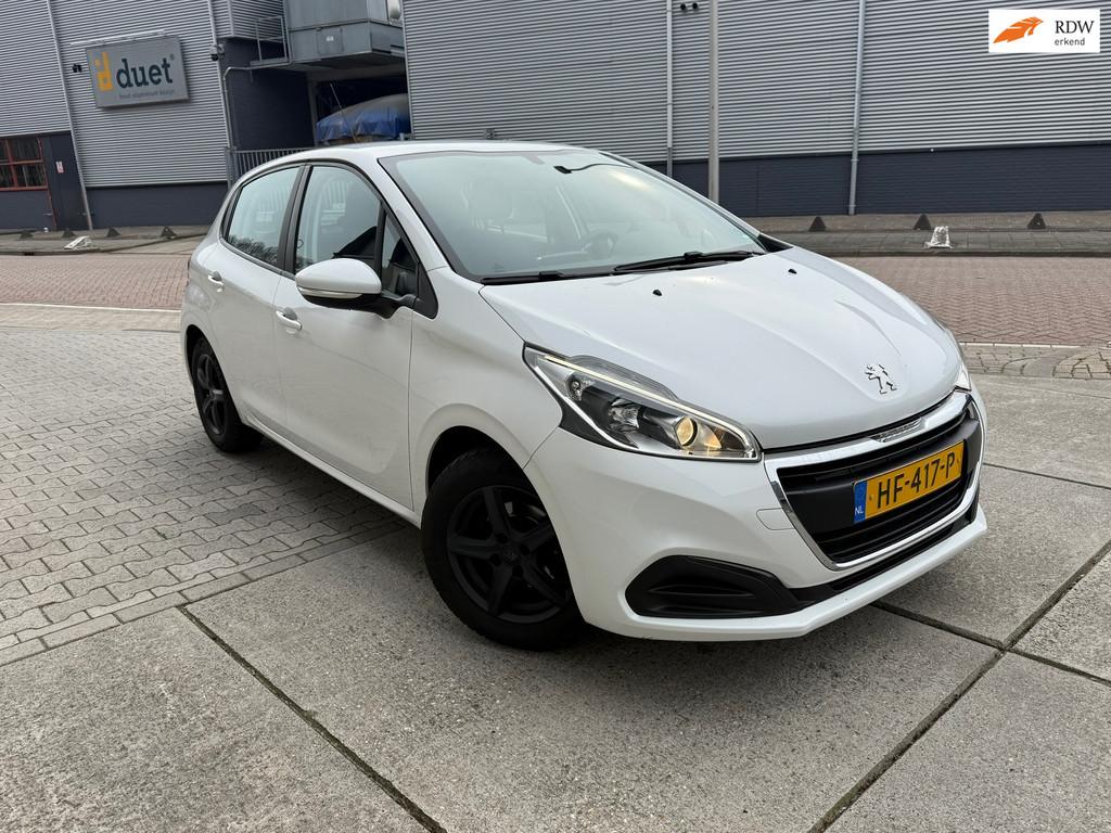 Peugeot 208 1.2 PureTech Active Scherm 5Dr Airco 5DR Automaa, Auto's, Peugeot, Bedrijf, Te koop, ABS, Airbags, Airconditioning