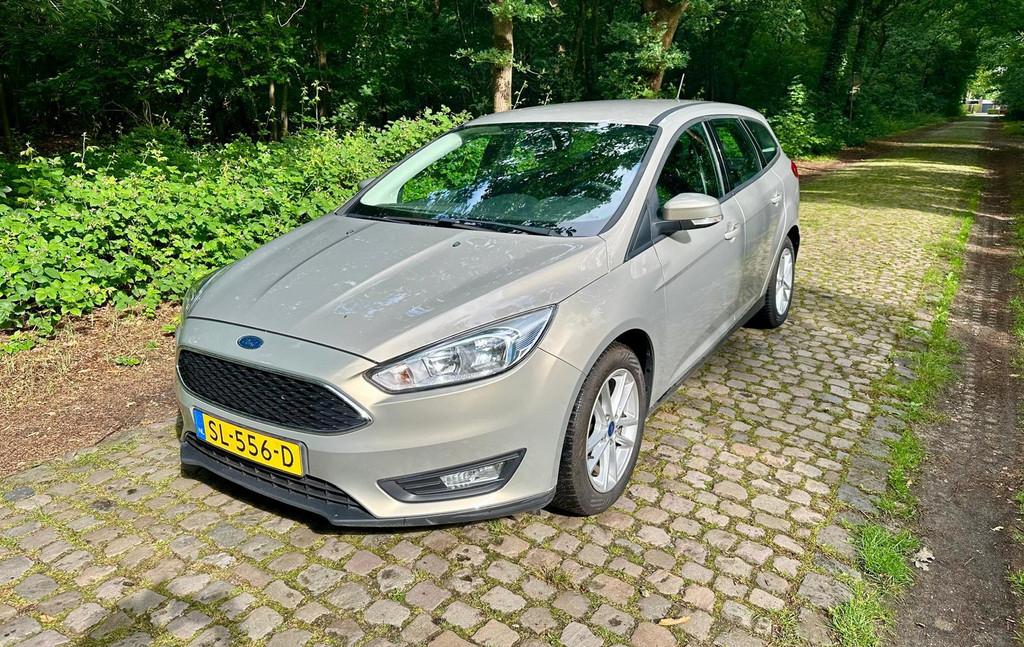 Ford Focus Wagon 1.0 Lease Edition nieuwe apk 7250 incl btw, Gebruikt, Euro 6, Origineel Nederlands, Handgeschakeld