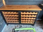 Prachtige wijnkast met industriële look, Ophalen, 50 tot 75 cm, Zo goed als nieuw, 25 flessen of meer