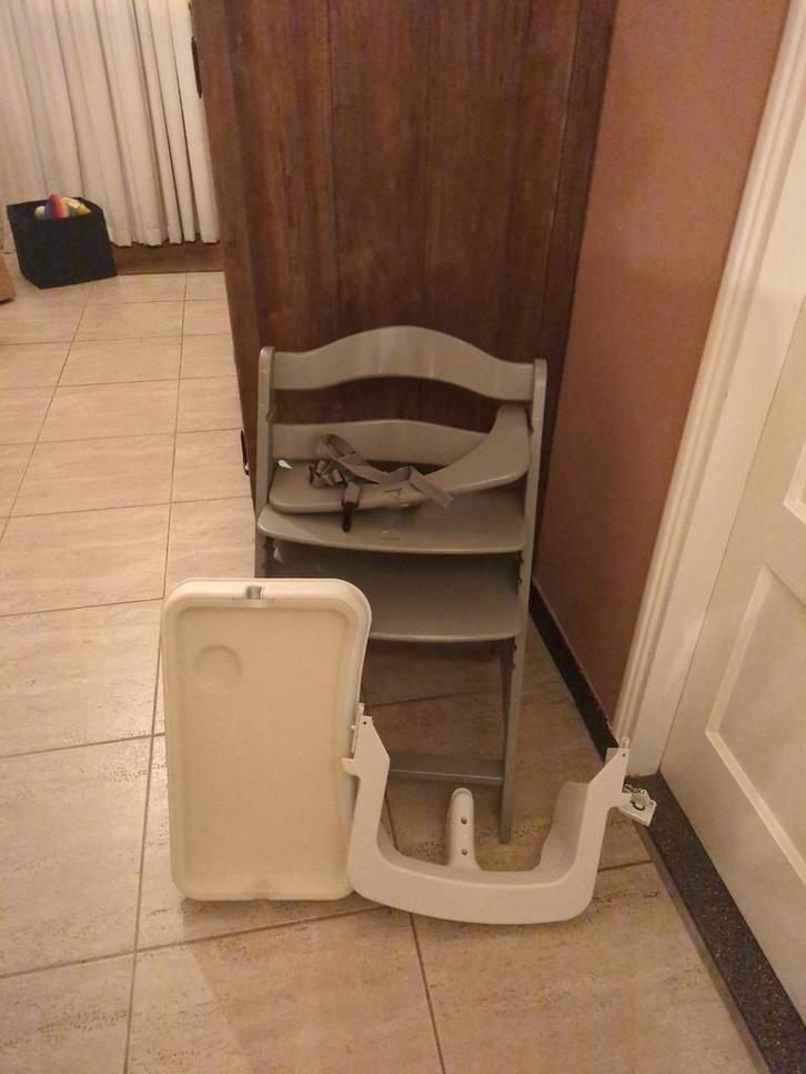 Hauck Alpha+ Kinderstoel - Tripp Trapp Stijl, Kinderen en Baby's, Kinderstoelen, Gebruikt, Meegroeistoel, Aanschuifbaar, Afneembaar eetblad