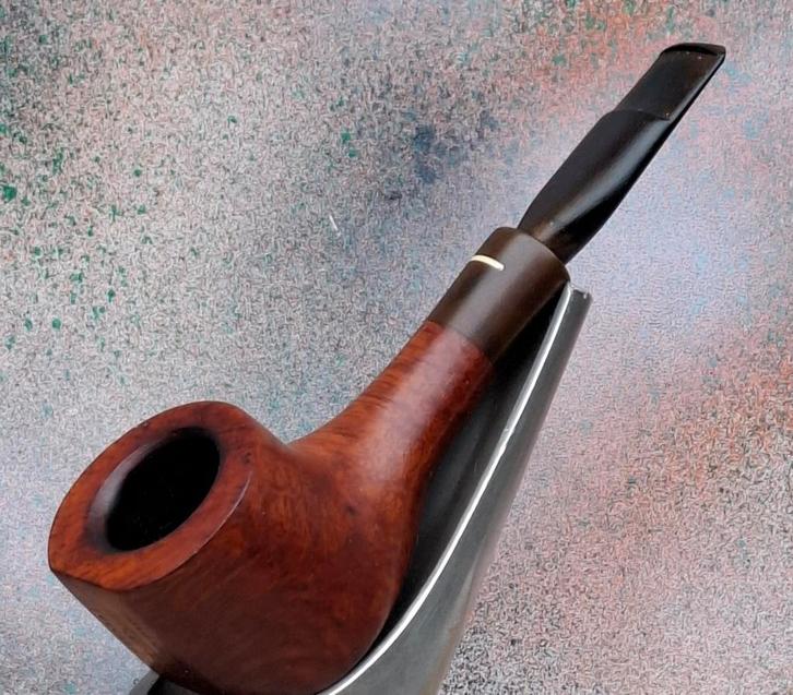 Pijp. BUTZ CHOUQUIN. Optimal.Des J.Colombo. Vintage.  14 cm., Verzamelen, Rookartikelen, Aanstekers en Luciferdoosjes, Zo goed als nieuw