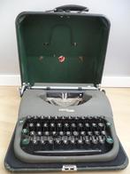 Typemachine SWISSA Piccola van 1953 met koffer, Gebruikt, Ophalen