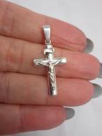 Zilveren kruis hanger met Jezus nr.124