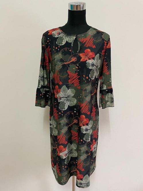 J31 - Angelle Milan jurk in herfstkleuren maat XL (1), Kleding | Dames, Jurken, Zo goed als nieuw, Maat 46/48 (XL) of groter, Onder de knie