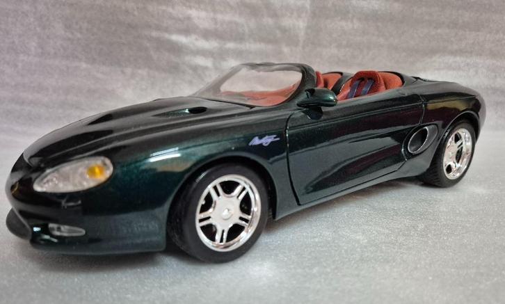 Ford Mustang Mach III Modelauto 1:18, Hobby en Vrije tijd, Modelauto's | 1:18, Zo goed als nieuw, Auto, Maisto, Ophalen of Verzenden