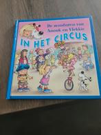 Boek de avonturen van anouk en vlekkie in het circus, Boeken, Ophalen of Verzenden, Fictie algemeen, Zo goed als nieuw