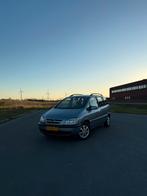 Opel Zafira 1.6 16V 2003 Grijs, Auto's, Opel, 65 €/maand, 101 pk, 4 cilinders, 7 stoelen