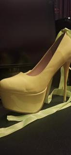 Pumps gaat 45 zeer hoog, Ophalen of Verzenden, Zo goed als nieuw