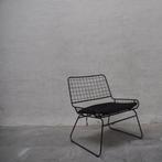 Mooie draadstoel fauteuil met kussentje van Dennis Zwart, Huis en Inrichting, Fauteuils, Ophalen, Zo goed als nieuw, Kunststof