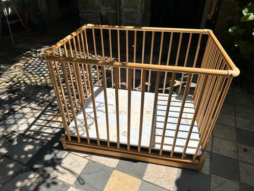 Houten box Geuther gratis afhalen, Kinderen en Baby's, Boxen, Gebruikt, In hoogte verstelbaar, Ophalen