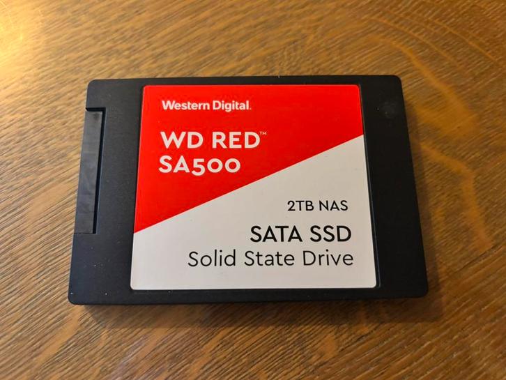 2TB Western Digital RED SA500 SSD - Meerdere Beschikbaar, Computers en Software, Harde schijven, Zo goed als nieuw, Desktop, Intern