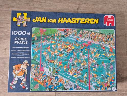 Jan van Haasteren - Hockey Kampioenschap - 1000+ stukjes, Hobby en Vrije tijd, Denksport en Puzzels, Zo goed als nieuw, Legpuzzel