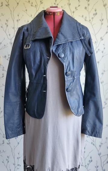 DNA Blauw Leren Jasje maat 3=40/42 beschikbaar voor biedingen