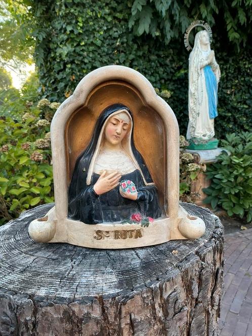 Antiek standbeeld ❤️ St Rita altaar beeld, Antiek en Kunst, Antiek | Religie, Ophalen of Verzenden