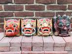 4 stukje oude Barong masker uit Indonesia, Antiek en Kunst, Kunst | Beelden en Houtsnijwerken, Ophalen of Verzenden