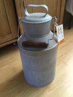 Melkkan, Ophalen of Verzenden, Zo goed als nieuw