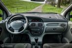 Renault Scenic 2.0-16V Dynamique | Automaat | Nap | Trekhaak, Te koop, Benzine, Gebruikt, Voorwielaandrijving