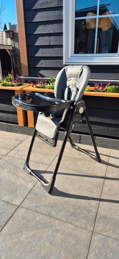 Novi Baby verstelbare inklapbare kinderstoel, Kinderen en Baby's, Kinderstoelen, Zo goed als nieuw, Inklapstoel, Aanschuifbaar