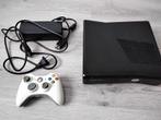 Xbox 360 console, controller en voeding., Spelcomputers en Games, Spelcomputers | Xbox 360, Ophalen, Gebruikt, 250 GB, Met 1 controller