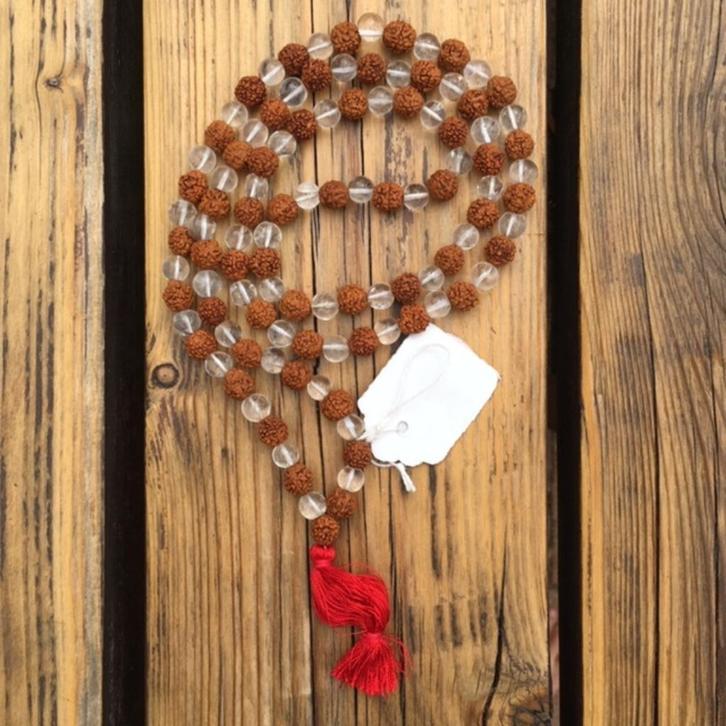Rudraksha/bergkristal mala handgemaakt in tempel India, Sieraden, Tassen en Uiterlijk, Kettingen, Nieuw, Overige materialen, Bruin