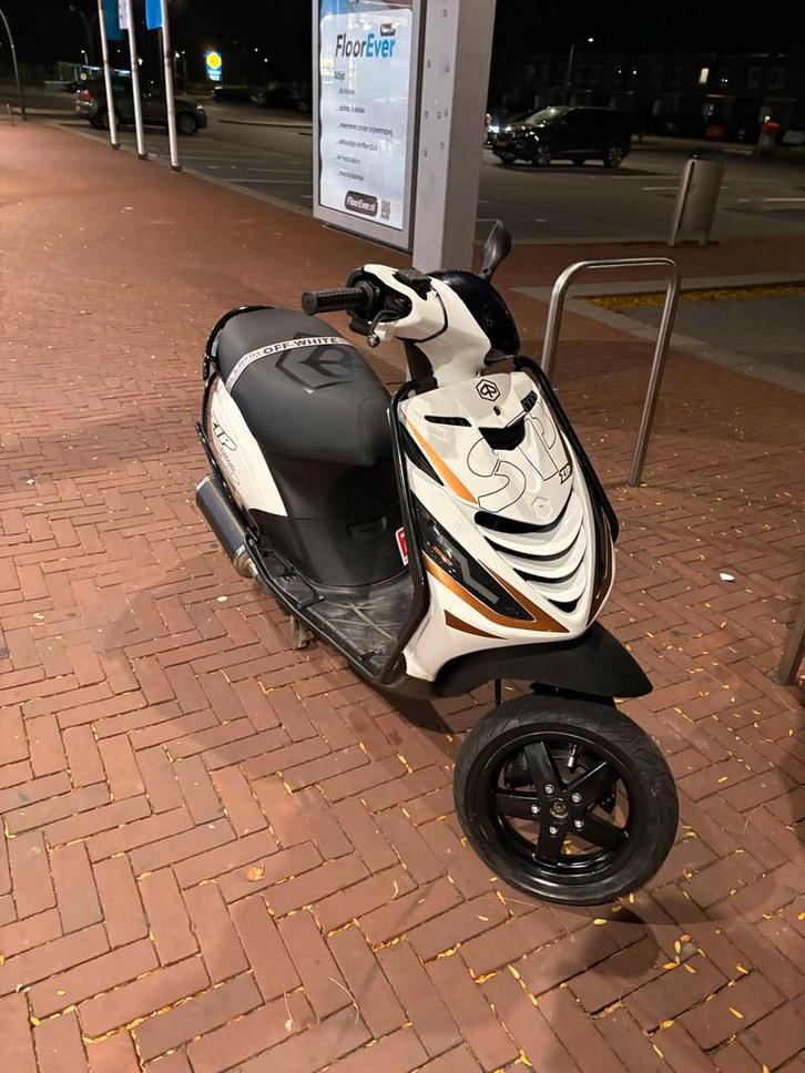 Piaggio Zip 4T 50cc -, Fietsen en Brommers, Brommeronderdelen | Snorfietsen, Gebruikt, Piaggio, Overige typen, Ophalen