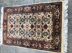 Vloerkleed 90 x60 cm fleurig vloerkleed voor maar 25 euro, Huis en Inrichting, Stoffering | Tapijten en Kleden, Zo goed als nieuw