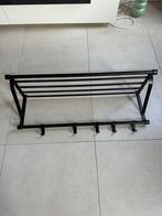 Metalen wandkapstok met haken en leg plateau, Wandkapstok, Ophalen of Verzenden, Zo goed als nieuw, Minder dan 100 cm