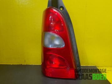 Achterlicht links van een Opel Agila beschikbaar voor biedingen