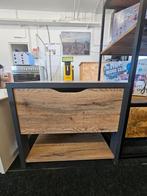 Nachtkastje- mangohout, Huis en Inrichting, Info@homefriesland.nl, Kelvinstraat 6 8912BA, Home Friesland, Ophalen of Verzenden