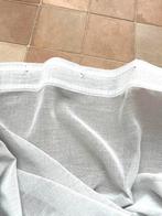 Lichtgrijze inbetween gordijnen met rail en haken, Ophalen of Verzenden, Zo goed als nieuw, Grijs, 200 cm of meer