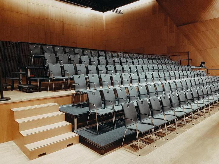 Podium Catalous 2025 grootste pakket van Europa, Muziek en Instrumenten, Licht en Laser, Nieuw, Licht, Ophalen of Verzenden