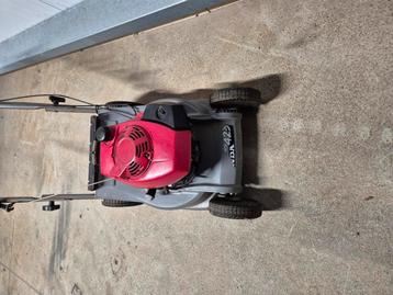 honda 464 en een 423 beschikbaar voor biedingen