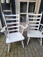 2 vintage / brocante  witte stoelen / tuinstoelen, Ophalen of Verzenden, Gebruikt, Wit, Twee