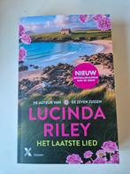 Boek Lucinda Riley - Het laatste lied, Lucinda Riley, Ophalen of Verzenden, Zo goed als nieuw, Nederland