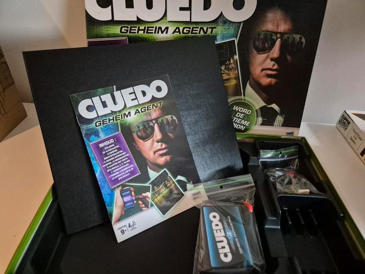 Cluedo Geheim Agent Bordspel, Hobby en Vrije tijd, Gezelschapsspellen | Bordspellen, Zo goed als nieuw, Drie of vier spelers, Vijf spelers of meer