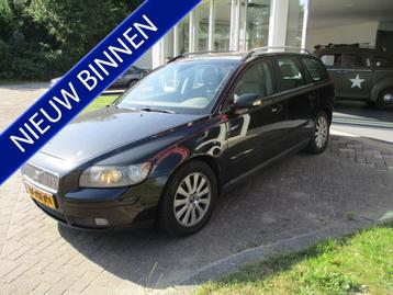 Volvo V50 2.4 Kinetic (bj 2004) beschikbaar voor biedingen