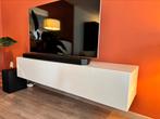 Wit zwevend TV meubel – hoogglans, 150 cm, Ophalen, 100 tot 150 cm, Zo goed als nieuw, Minder dan 100 cm