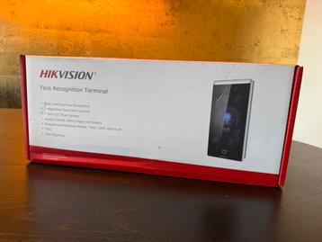 Hikvision DS-K1T671M – gezichtsherkenning & toegangscontrole beschikbaar voor biedingen