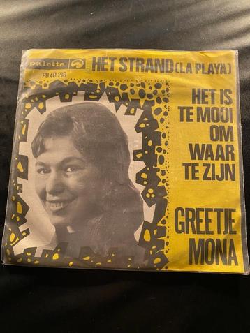 GREETJE MONA : HET STRAND / HET IS TE MOOI OM WAAR TE ZIJN beschikbaar voor biedingen
